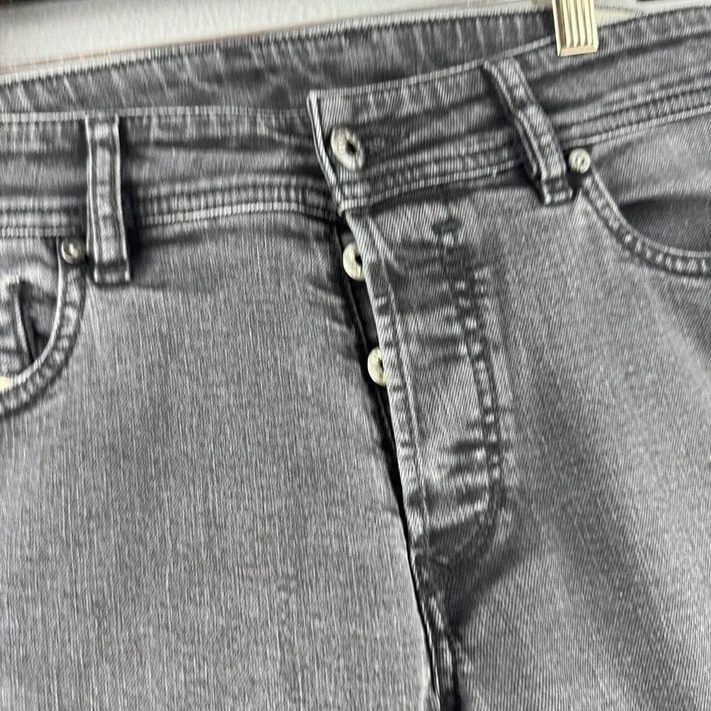 Levis Jeans Mens 32x30 Sleenker Slim Skinny Fit Black Denim Stretch